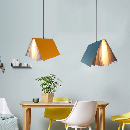 Hanglamp Vliegend Boek – Moderne Design Plafondlamp in Boekvorm voor Woonkamer