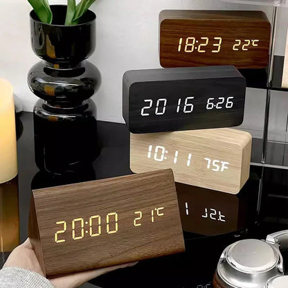 Digitale Wekker Hout LED – Wekker met Spraakbesturing, Temperatuurweergave & 3 Alarmen