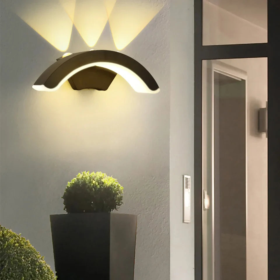 Buitenlamp Wand Zwart – Waterdichte LED Wandlantaarn IP66 voor Gevel & Balkon