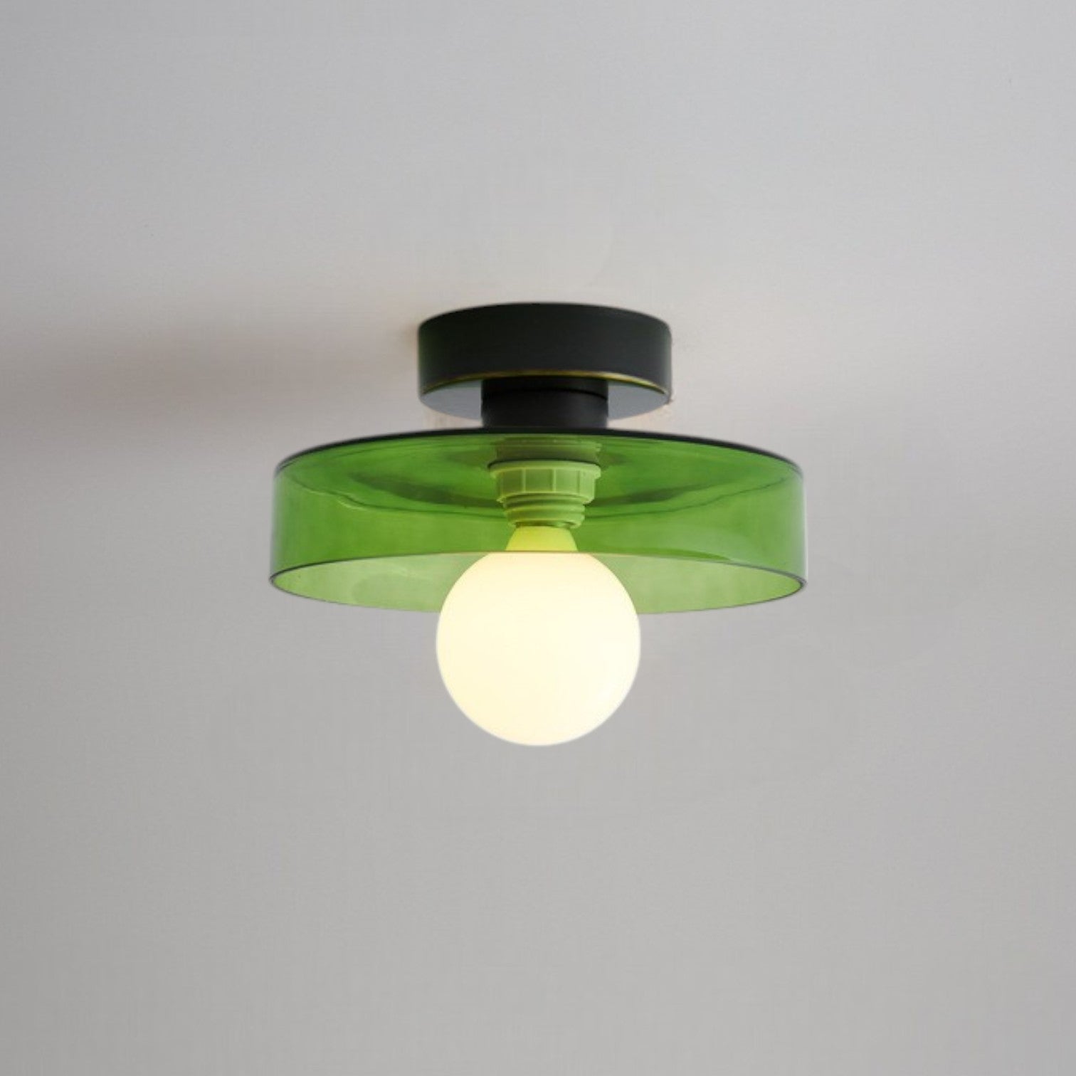 Plafondlamp Bauhaus – Minimalistische Plafonnière met Messing & Glas voor Hal & Slaapkamer