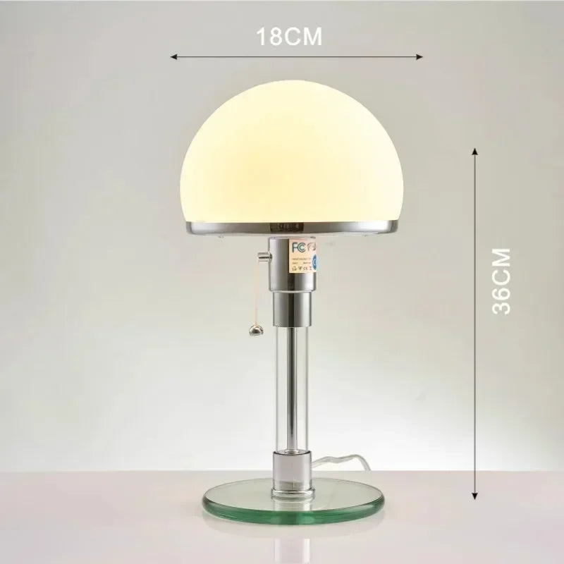 Wilhelm Bauhaus Tafellamp – Designlamp van Glas & Messing