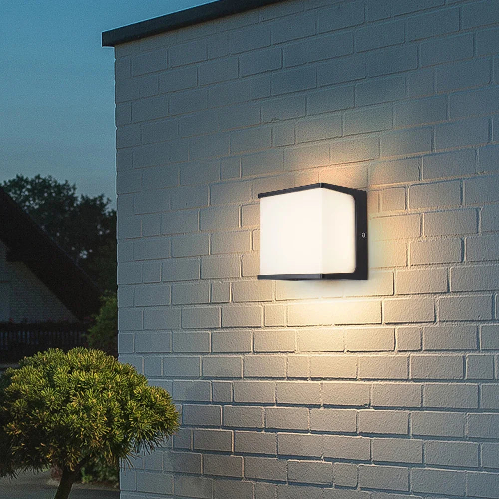 Buitenlamp Wand Kubus – Moderne Waterdichte LED Wandlamp voor Gevel & Tuin