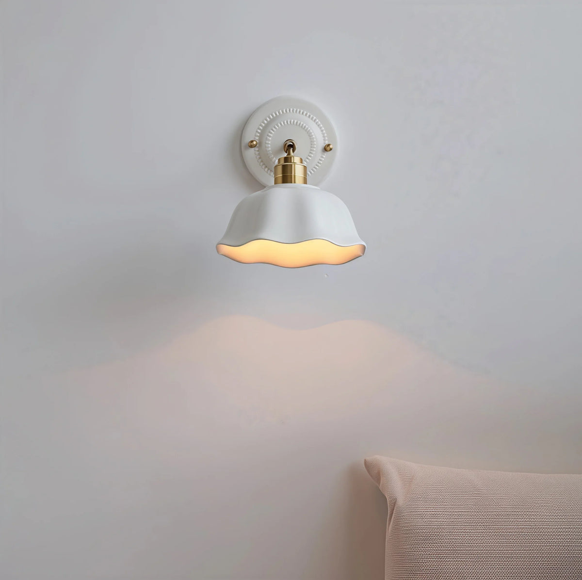 Wandlamp Crème Keramiek – Vintage Nordic Sfeerlamp voor Slaapkamer & Hal