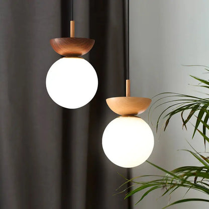 Glazen Bollamp Hout – Nordic Hang- of Plafondlamp in Twee Houtkleuren