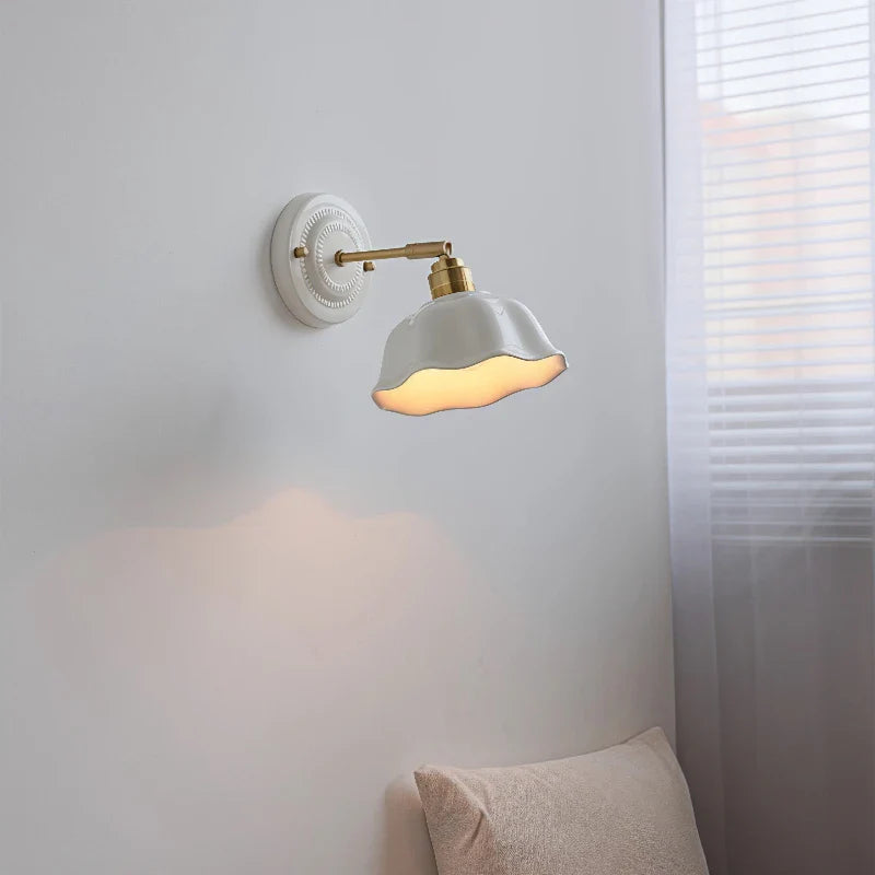 Wandlamp Crème Keramiek – Vintage Nordic Sfeerlamp voor Slaapkamer & Hal