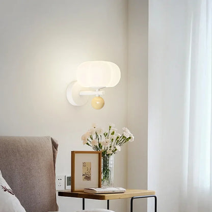 Wandlamp Pompoen Glas – Herfstige Nordic Sconce met Metalen Voet
