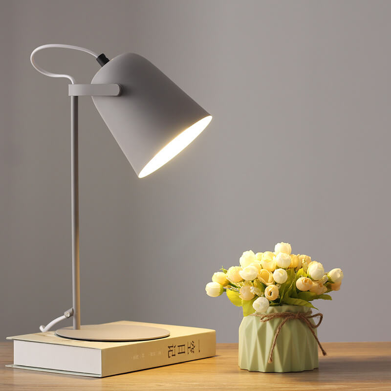 Bureaulamp LED Nordic – Minimalistische Metalen Leeslamp voor Bureau & Studeerkamer
