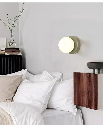 Wandlamp Macaron Gekleurd Glas – Moderne LED Sconce voor Slaapkamer & Hal