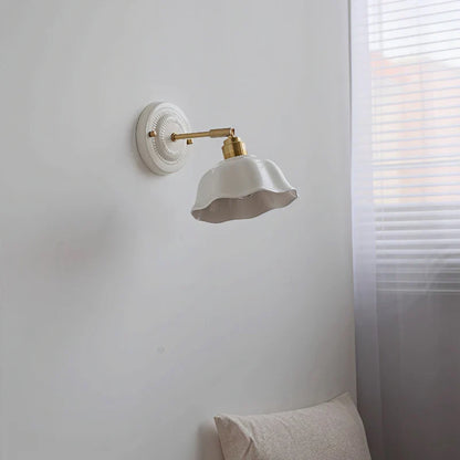 Wandlamp Crème Keramiek – Vintage Nordic Sfeerlamp voor Slaapkamer & Hal