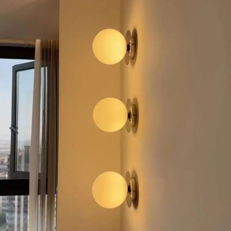 Wandlamp Glazen Bol – Minimalistische Nordic Sconce voor Badkamer & Slaapkamer