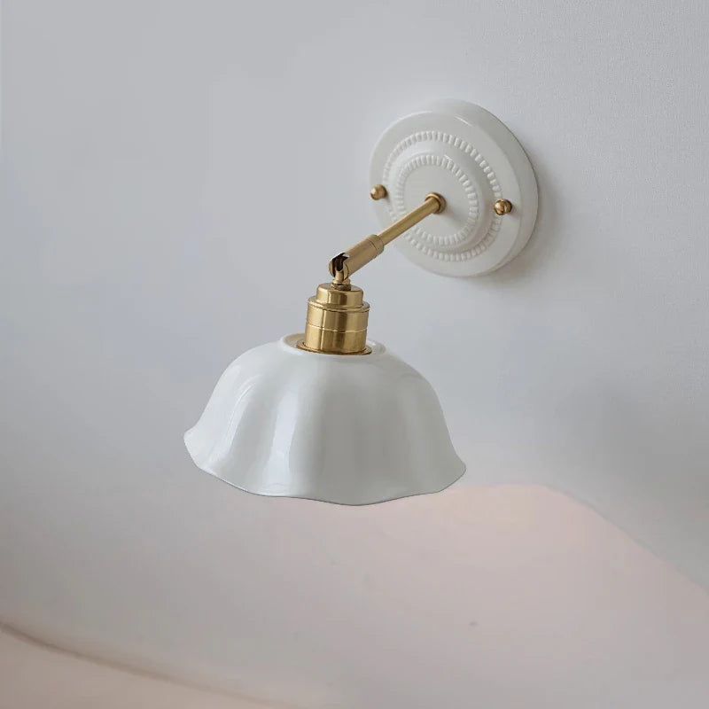 Wandlamp Crème Keramiek – Vintage Nordic Sfeerlamp voor Slaapkamer & Hal