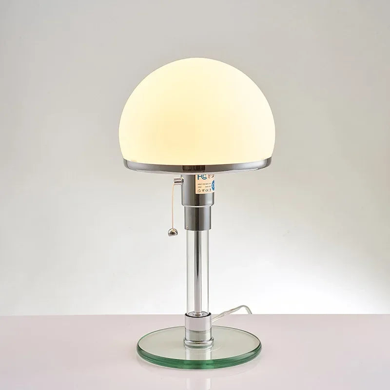 Wilhelm Bauhaus Tafellamp – Designlamp van Glas & Messing