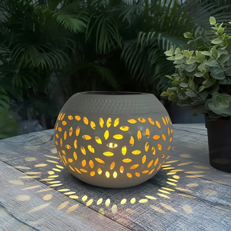 Solar Tuinlamp Decoratief – Metalen Buitenlamp op Zonne-energie met Lichtpatroon